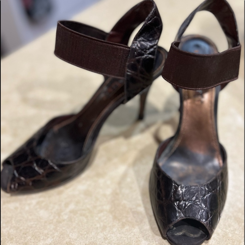 Nine West leather sandal